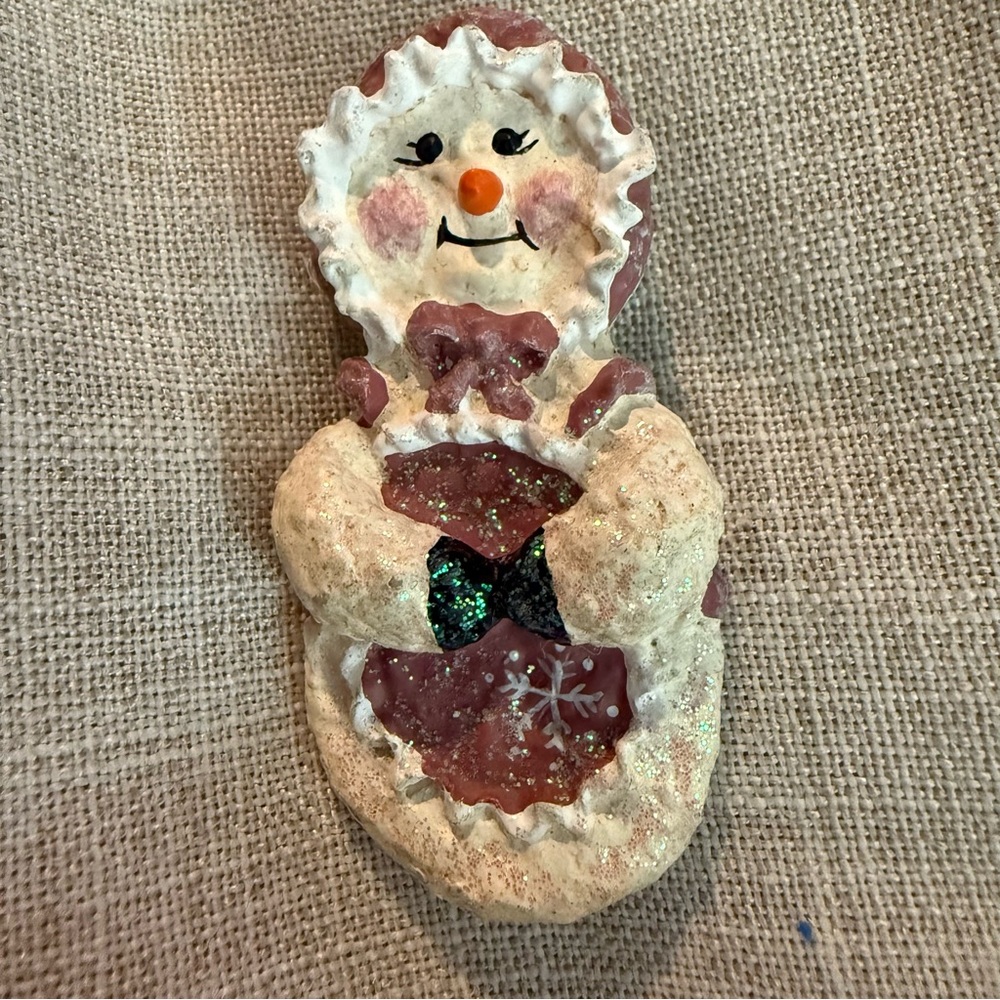 Enesco Festive Red and White Snowman Ornament/Brooch